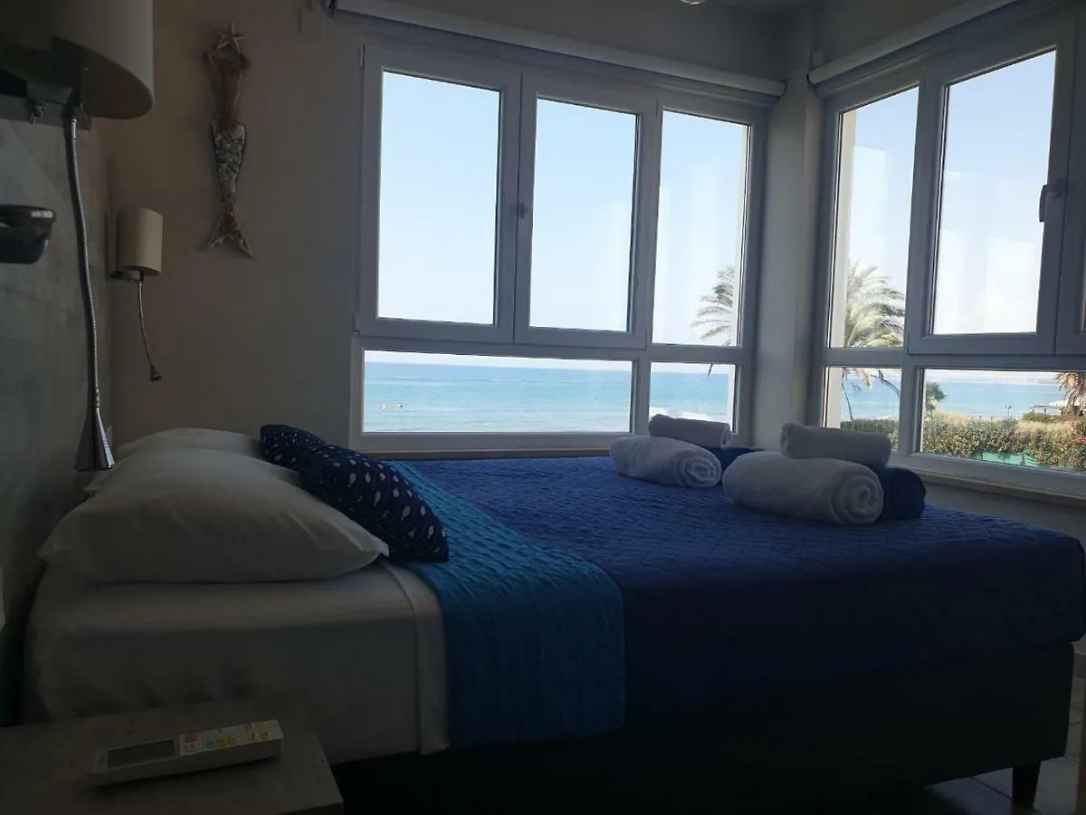 Periyiali Beach Sunset Suite A7 Perivolia Apartment